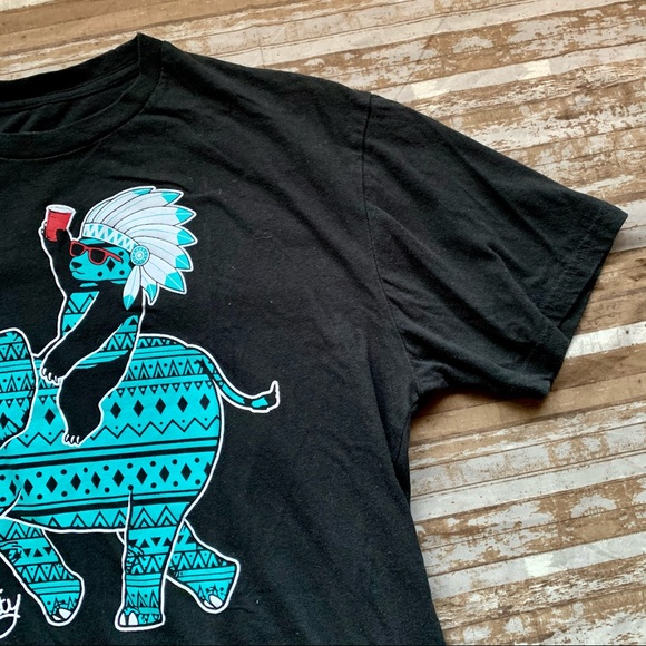 Riot Society Tribal Print Bear Elephant Graphic T - Picture 4 of 7